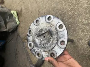 Fuso Fi Axle
