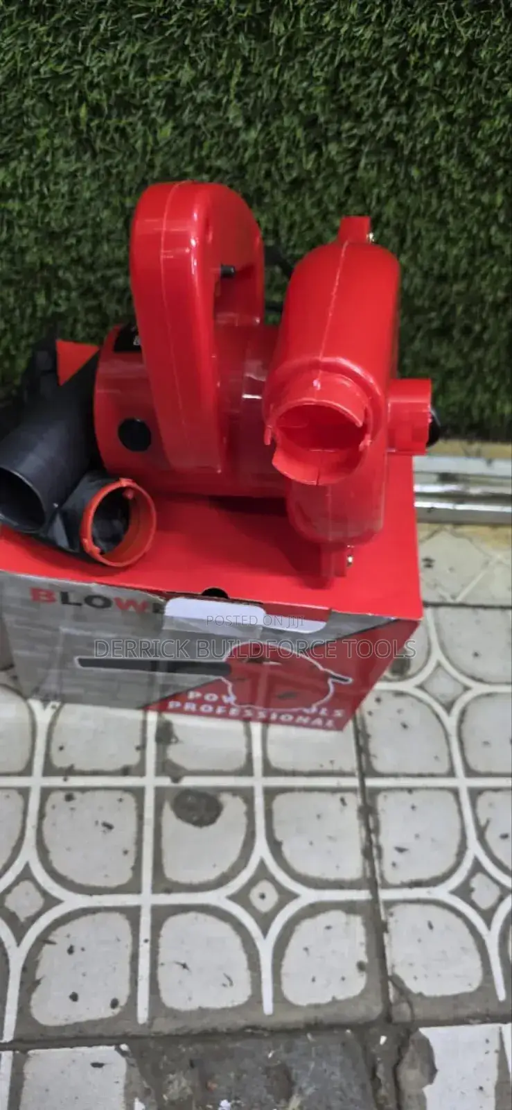 Red Dust Blower