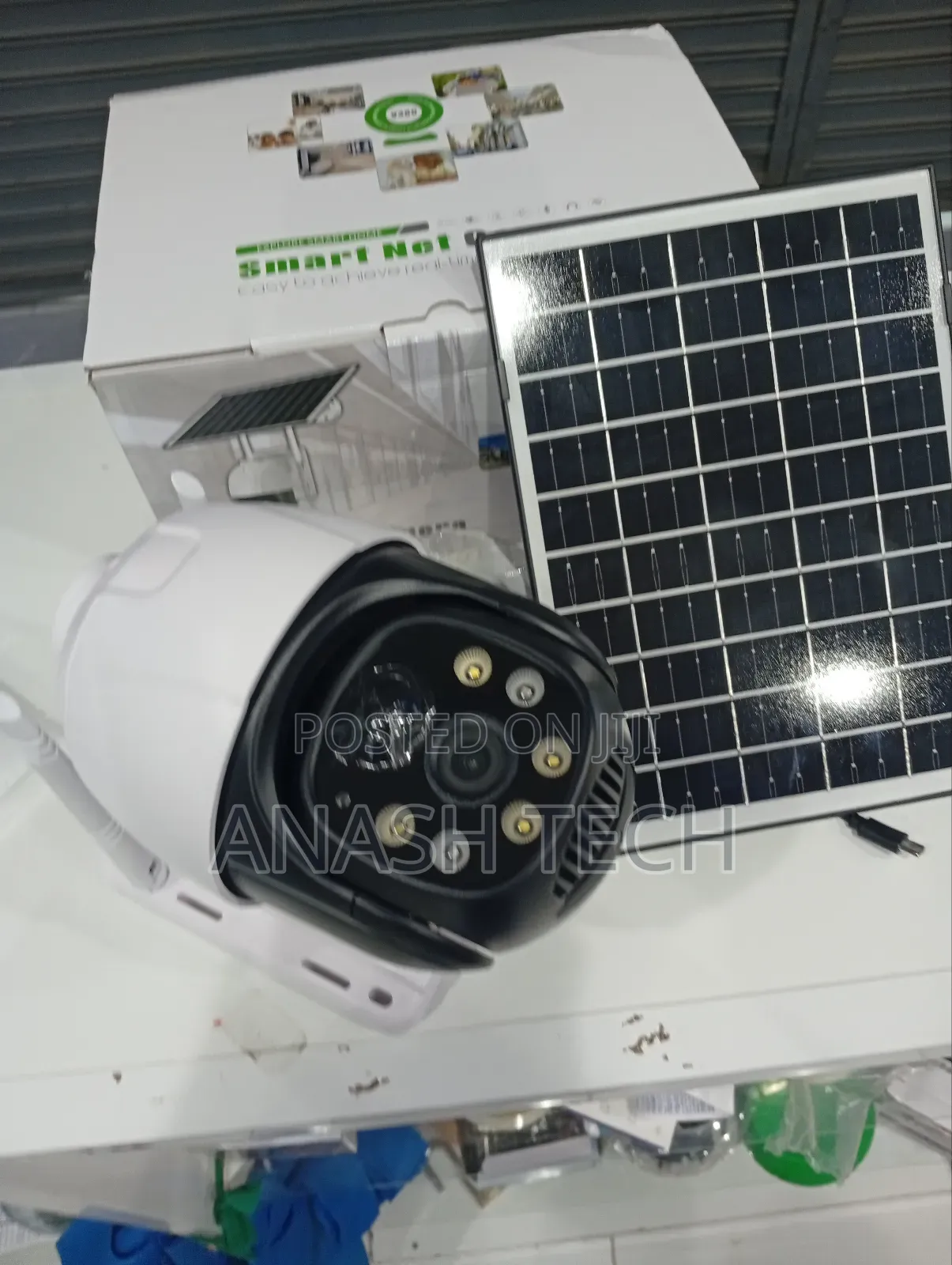 Waterproof -CCTV Solar 4g Sim Camera Outdoor 3mp V380 CCTV