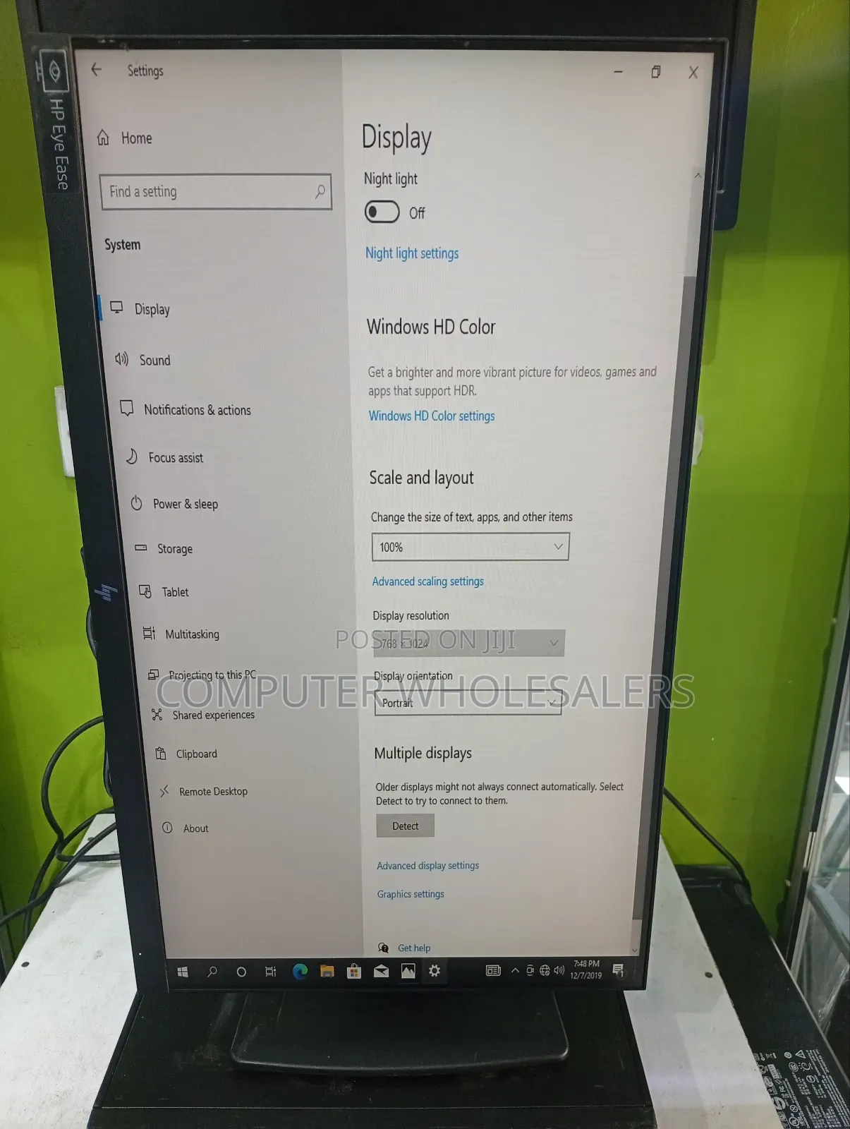 Hp Edge to Edge 24" Monitor