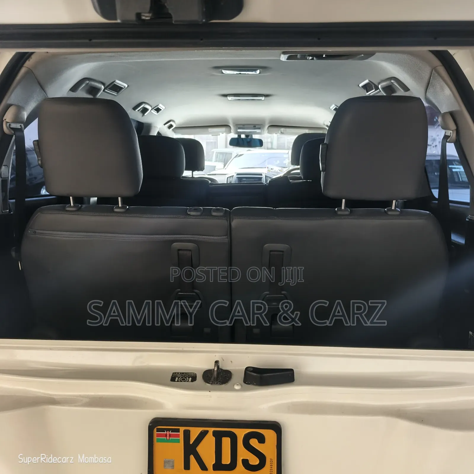 Toyota Land Cruiser 4.6 V8 ZX 2009 White