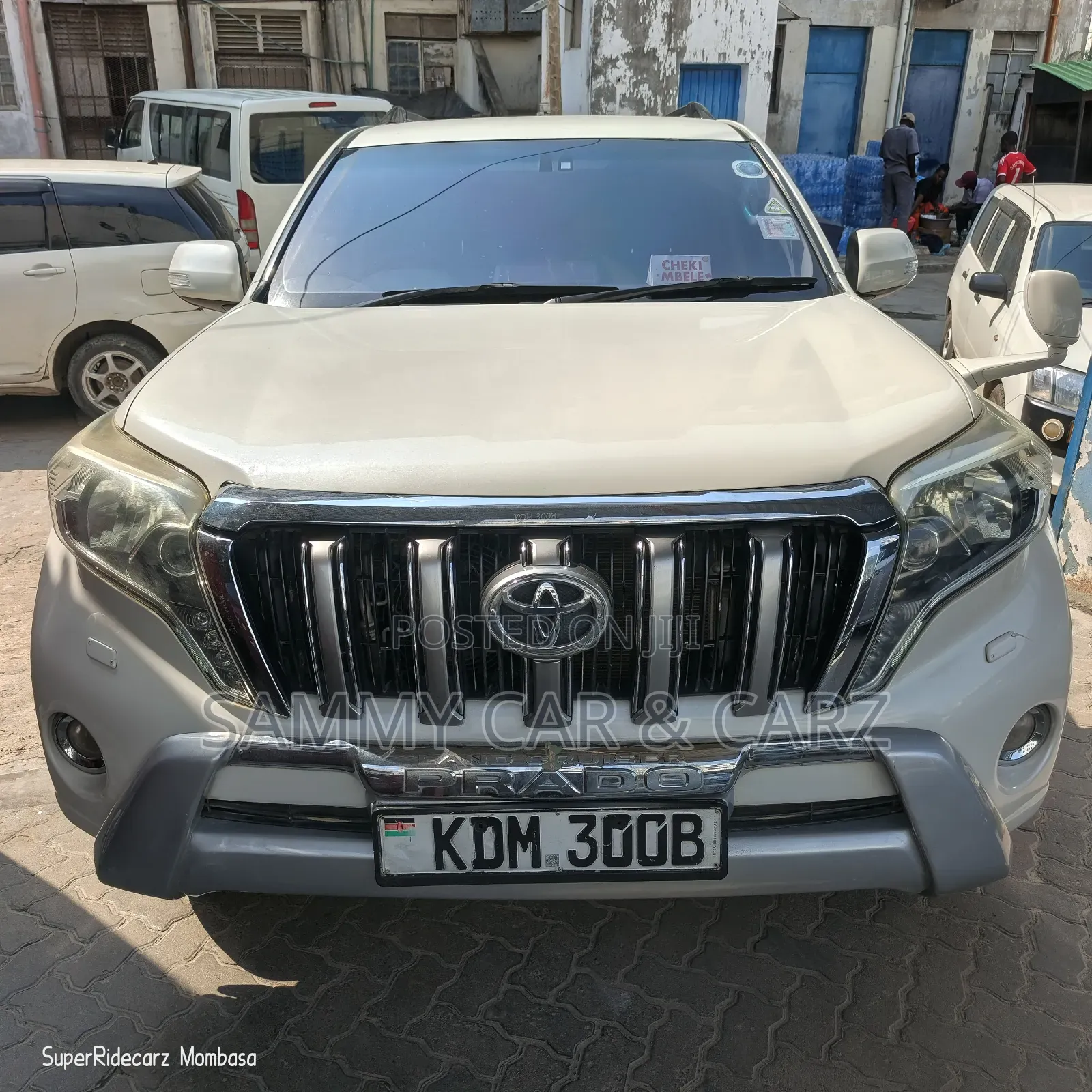 Toyota Land Cruiser Prado 2.8 D-4D 2015 White