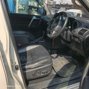 Toyota Land Cruiser Prado 2.8 D-4D 2015 White
