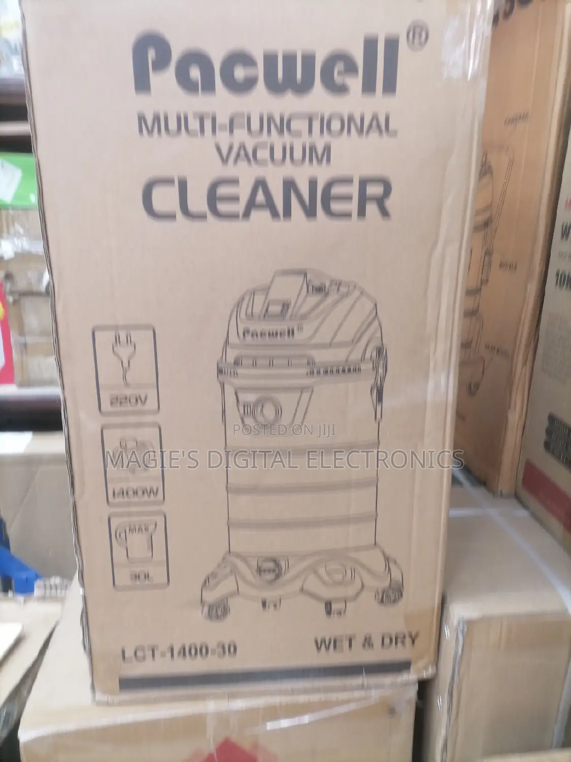 Commercial Standard 30l Pacwell Vacuum Cleaner