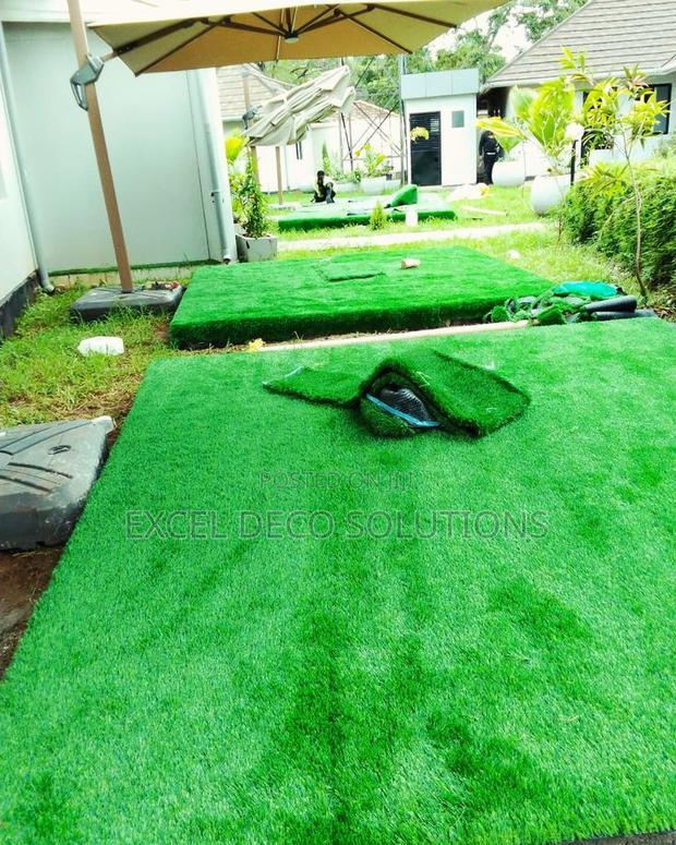 Grass Carpet – A Lush Carpet for All Seasons