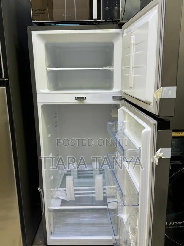 Hisense Double Door 320 Litres No Frost Fridge - thumbnail 2