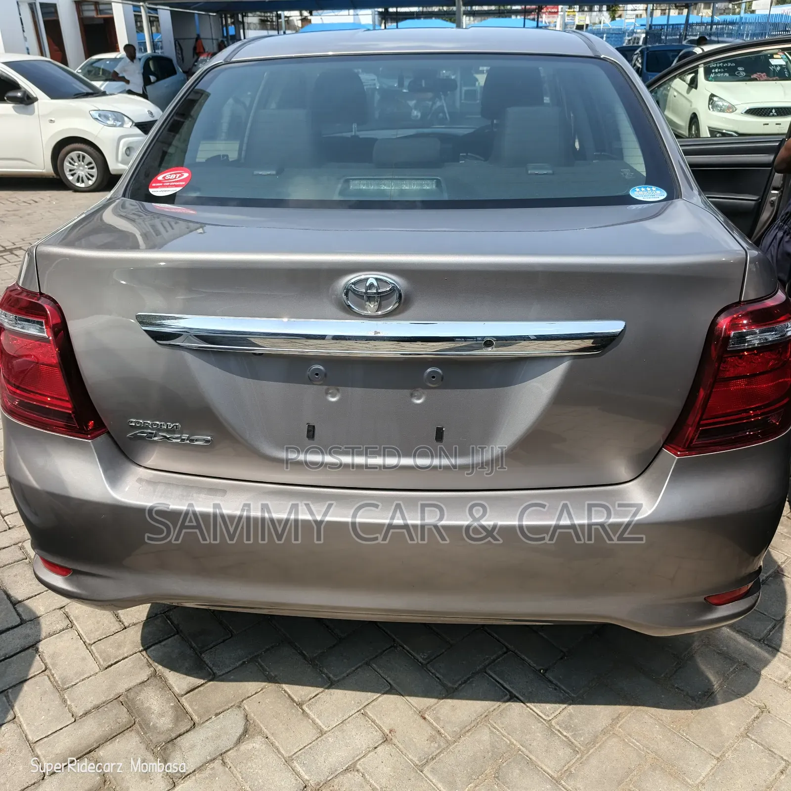 Toyota Axio 1.5 X 2WD 2018 Gold
