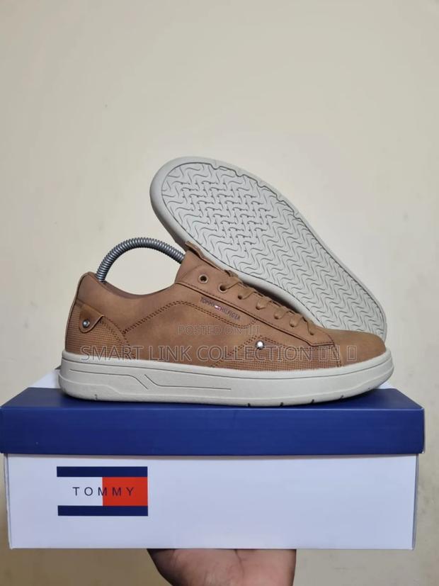 Tom Hilfiger Casual's - thumbnail 2