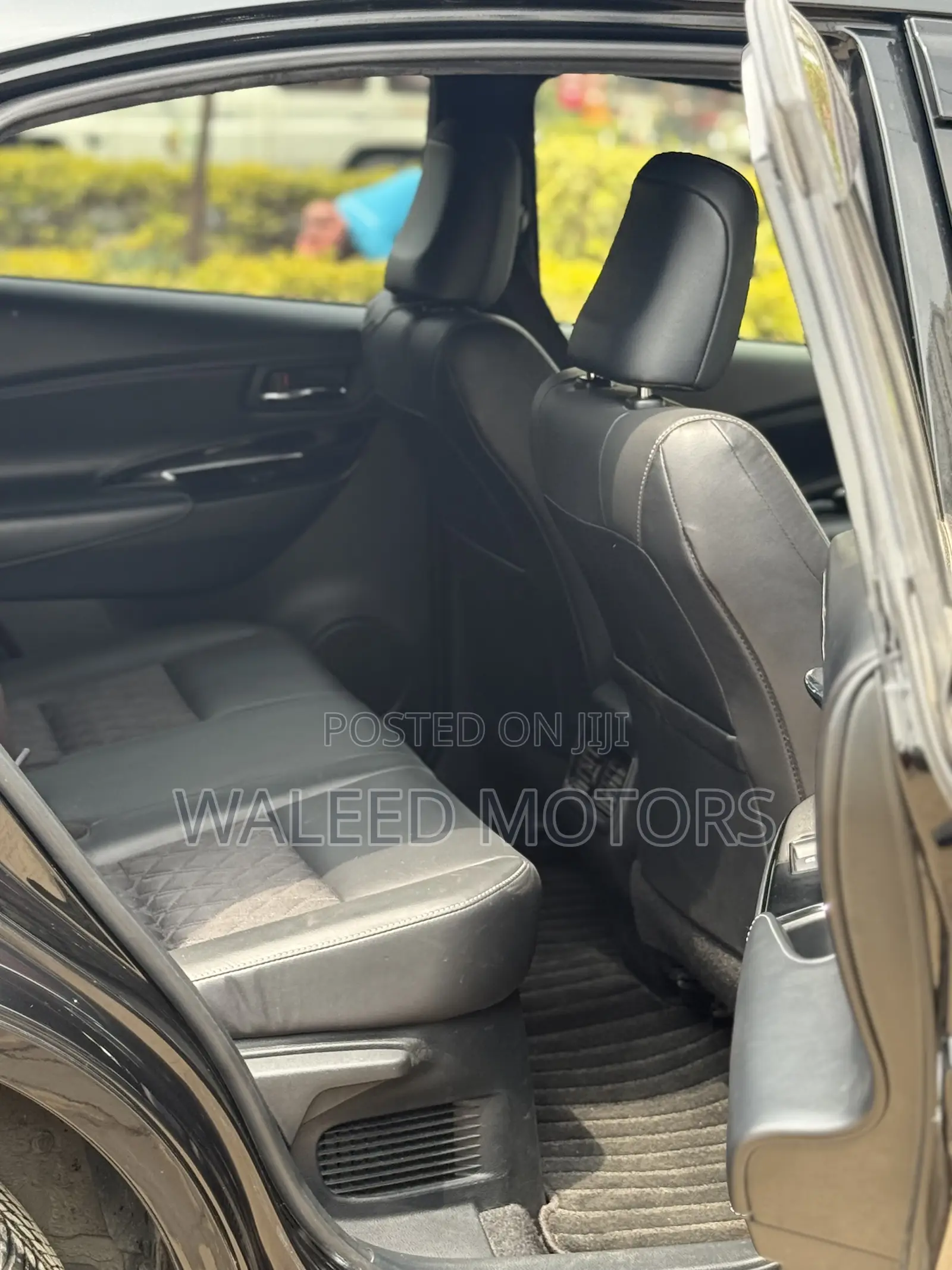 Toyota Harrier 2.0 4WD 2019 Black