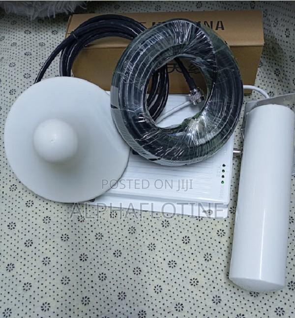 4g, 5g, GSM Mobile Signal Booster Devive - main view