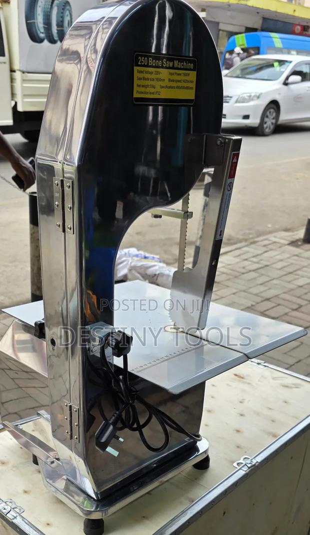 Bone Saw Machine - main view