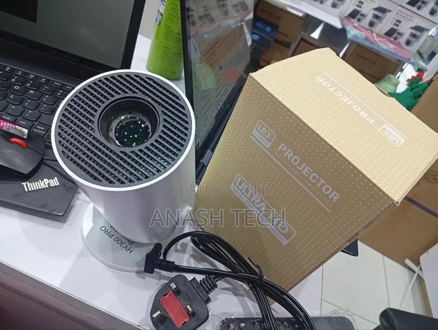 Portable Mini Android Projector, Hy 300 Pro. - thumbnail 3