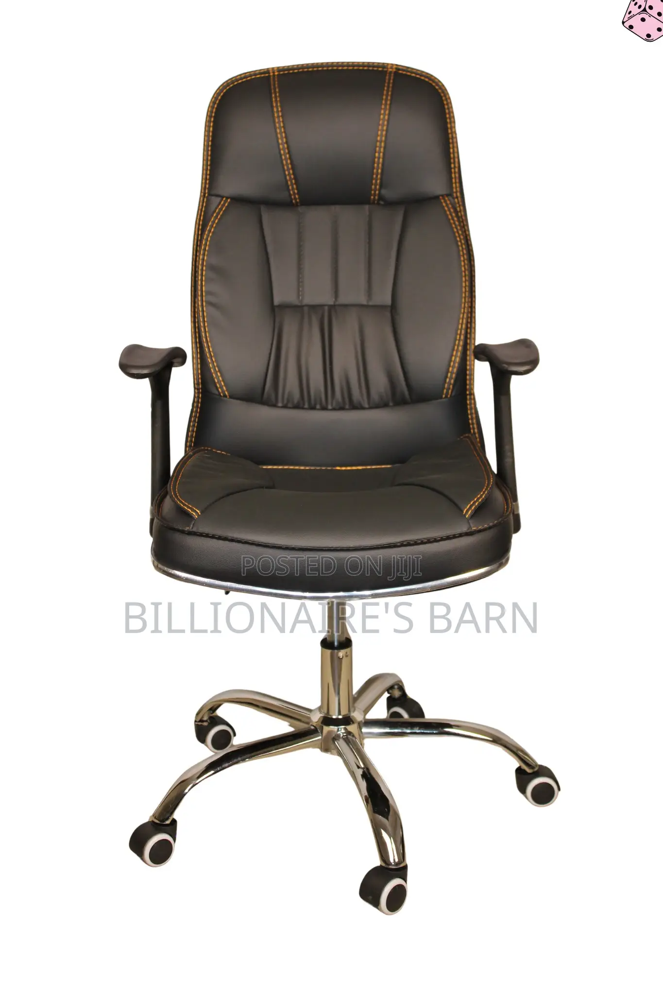 Luxurious Executive Leather Seat With Padded Armrests