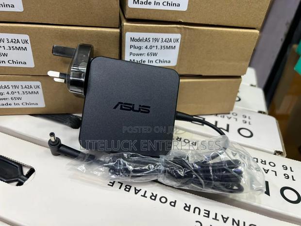 Asus Original Charger - main view