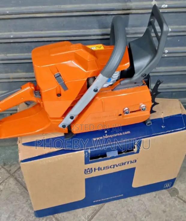 Husqvarna Chainsaw - main view
