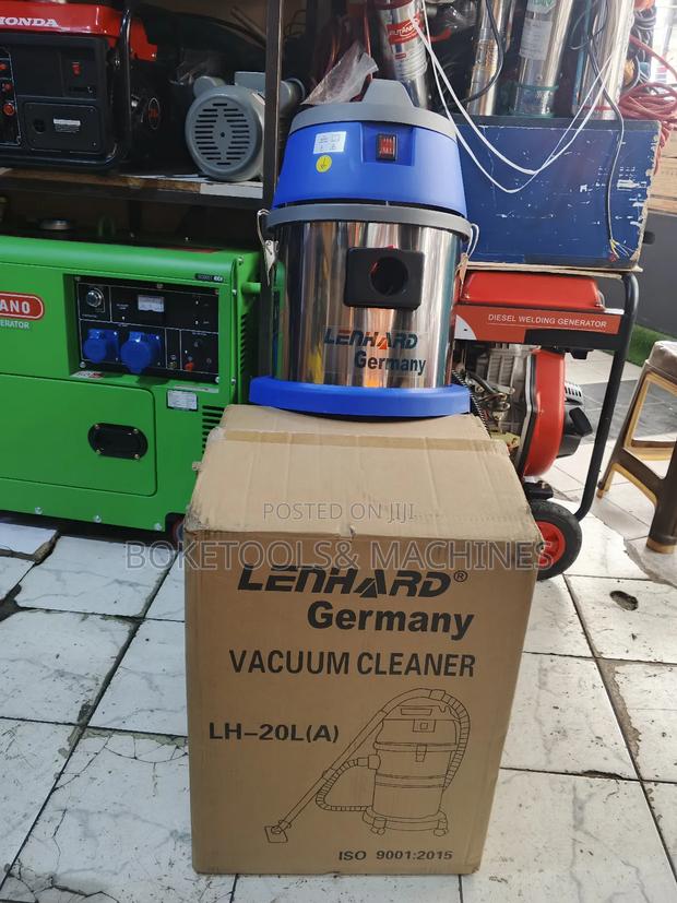 Lenhard German 20l Vacuum Cleaner - main view