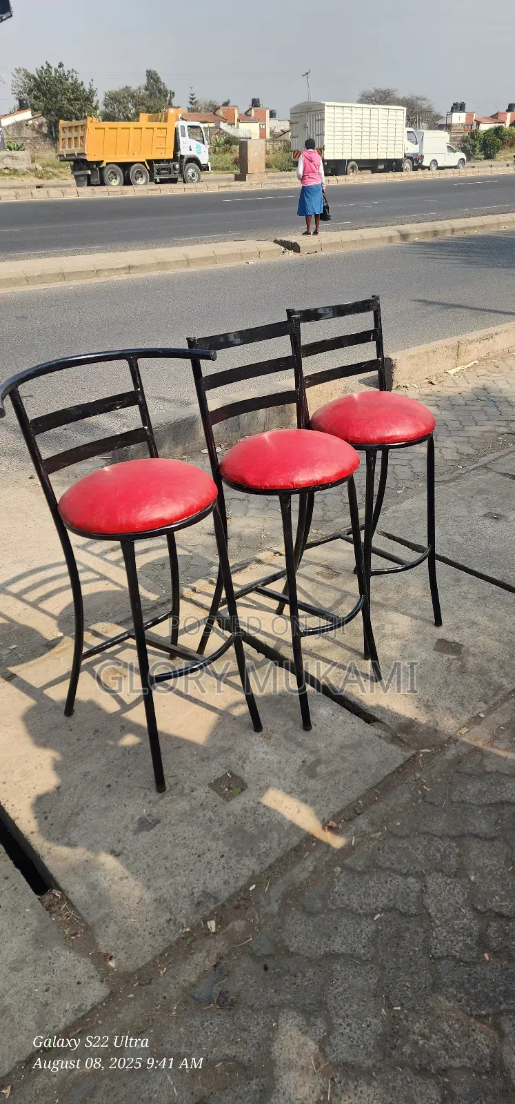Bar Stools Sinatabu