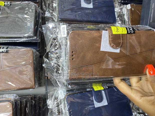 Tnykas Samsung Galaxy A26 Leather Case With Card Slots - main view