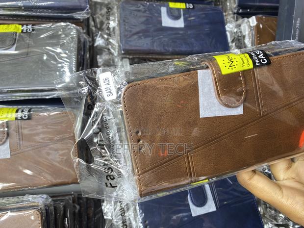 Tnykas Samsung Galaxy A26 Leather Case With Card Slots - thumbnail 2