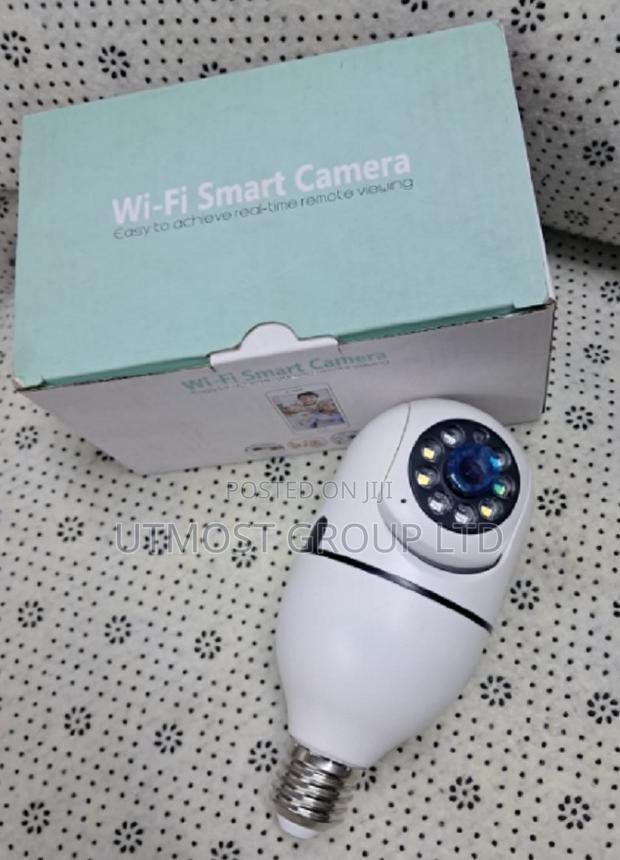 Easy Set Up PTZ Wireless Wi-Fi CCTV Bulb Security Camera - main view