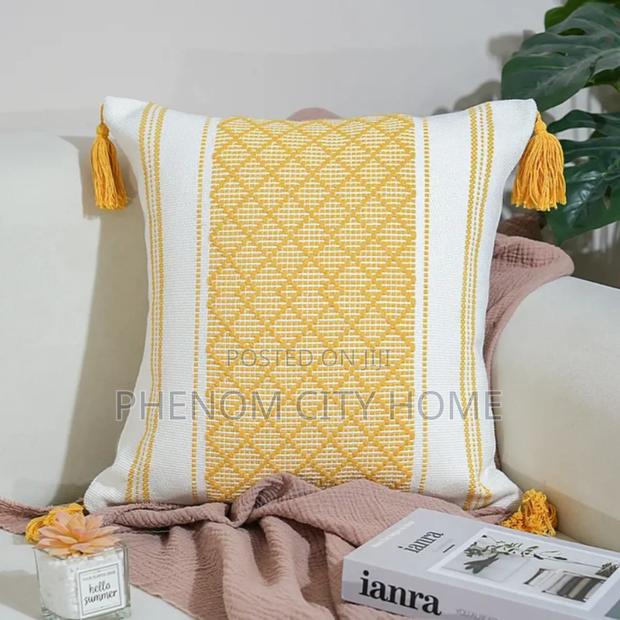 Decoration Living Room Sofa Throwpillow Covers Available