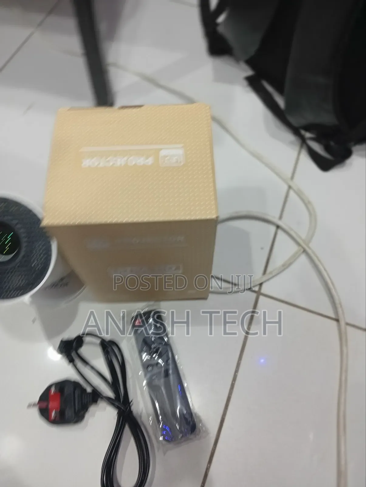Original High Quality Projection Hy300 Projector