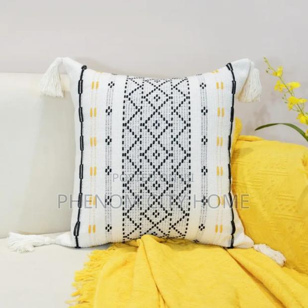 Bohemian Design Throwpillow Covers - thumbnail 2