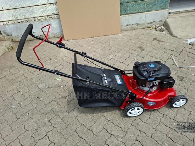 Grass Cutter / Lawn Mower. - thumbnail 3