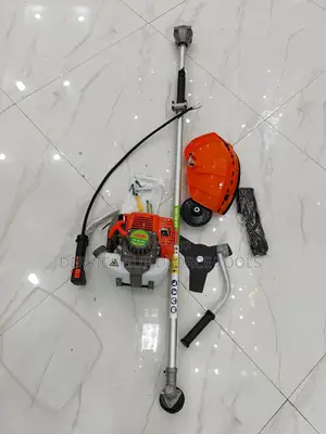 Astramilano 4-Stroke Brushcutter Machine