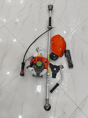 Astramilano 4-Stroke Brushcutter Machine