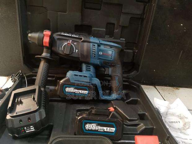 Bosch 198vmax Cordless Rotary Hammer Drill. - thumbnail 2