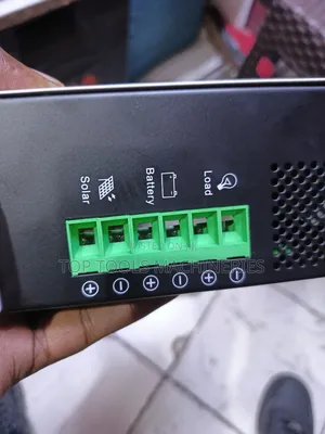 Snadi 40a MPPT Charge Controller