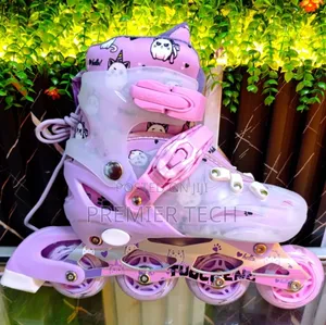 4 Size Adjustable Soft Boot With Pu Wheels.(Skating Boots)