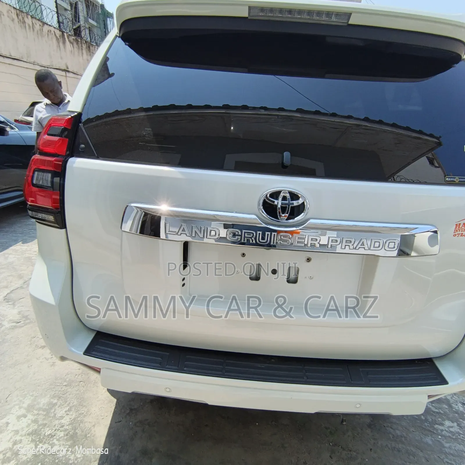 Toyota Land Cruiser Prado 2.7 2018 White