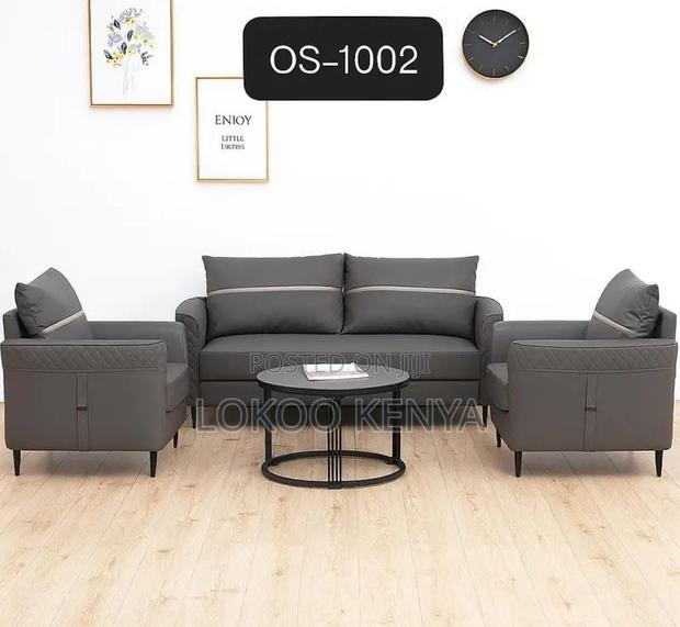Office Sofa : Modern Luxurious Leather Sofa
