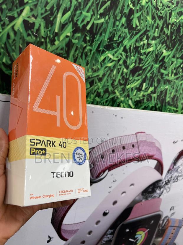 New Tecno Spark 40 Pro+ 256 GB White - thumbnail 3