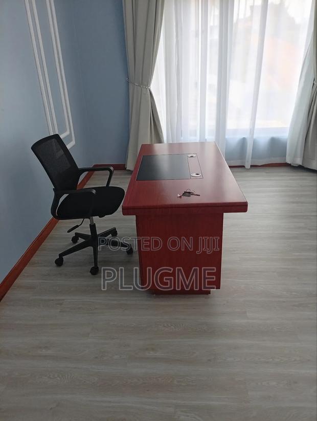 Secretarial Mesh Ergonomic Home Office Chair - thumbnail 3