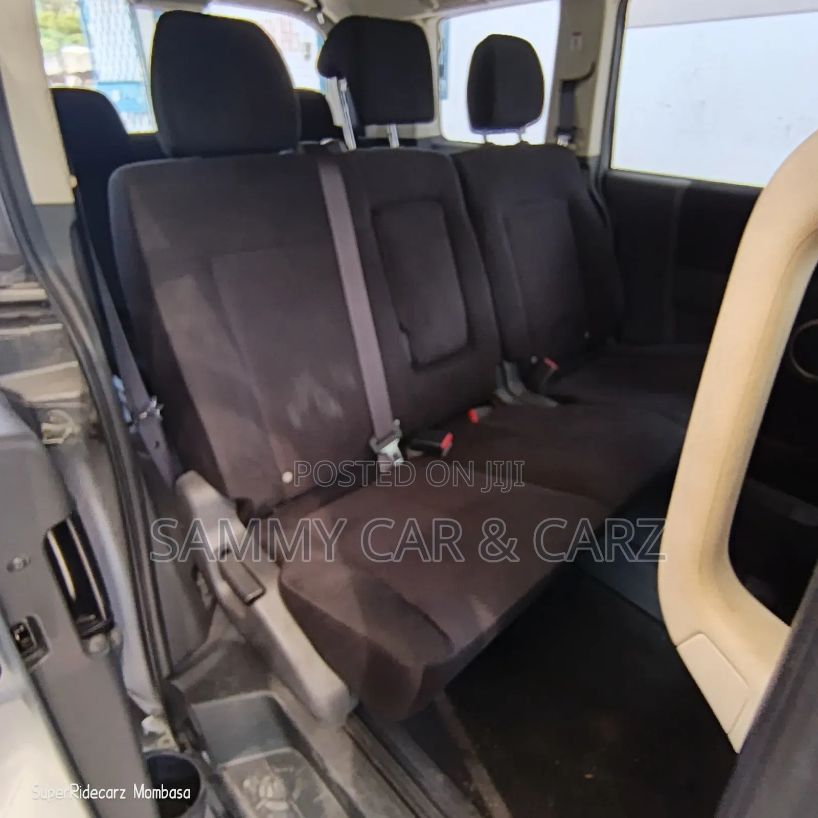 Mitsubishi Delica 2018 Silver