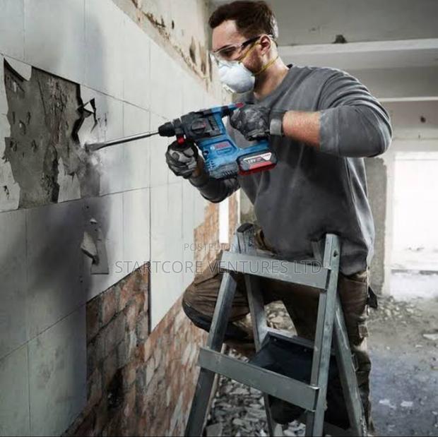 Bosch Cordless Rotary Hammer GBH 185 Li - thumbnail 2
