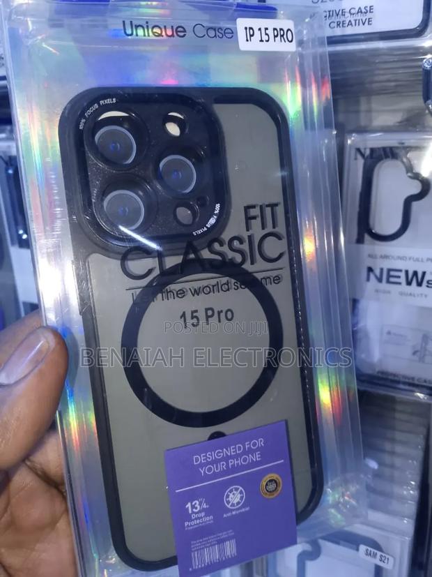 iPhone 15 Pro Unique Cover Case, Antiscratch - thumbnail 2