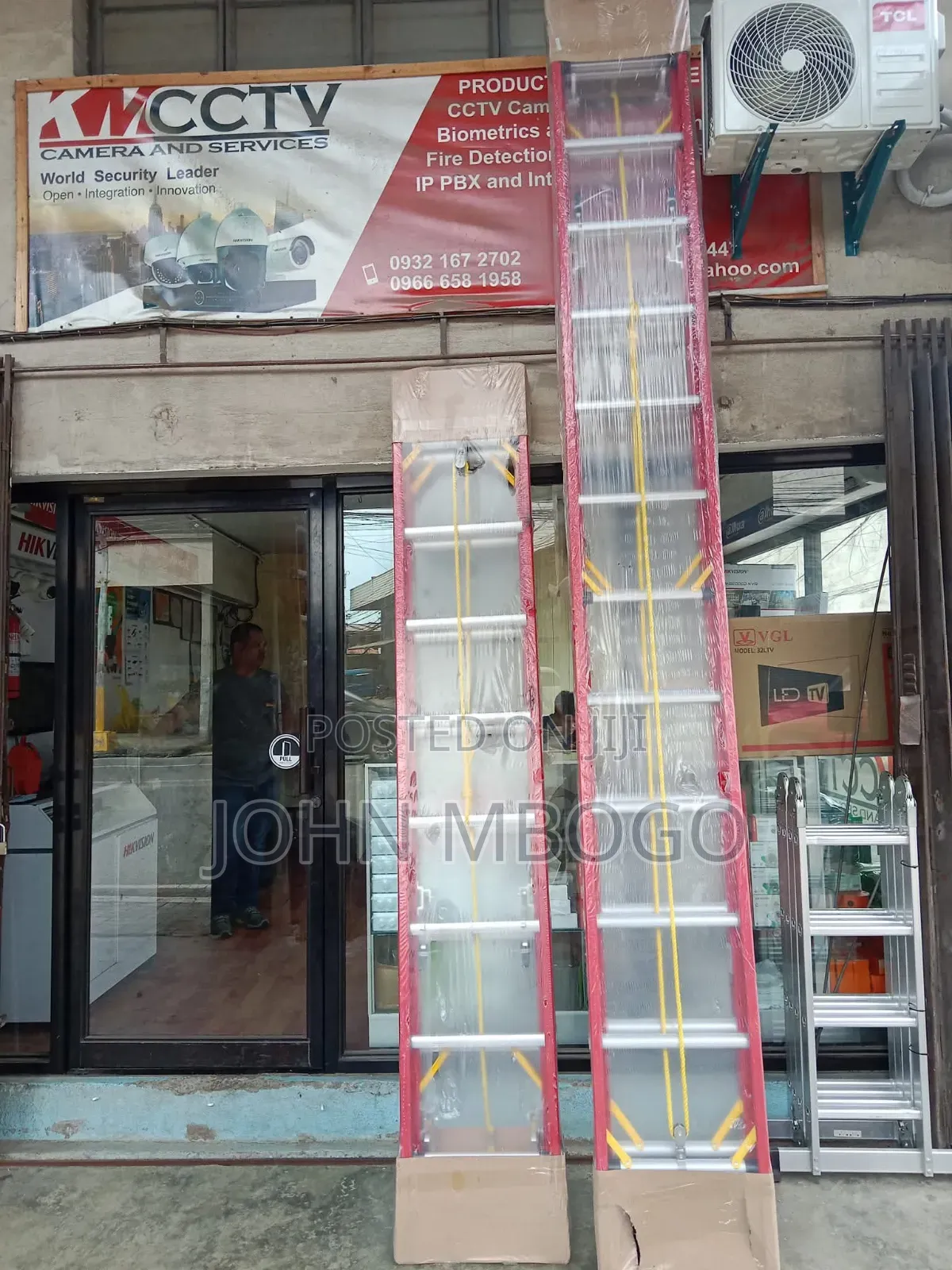 Fibreglass Extension Ladder 24ft ( 2x12)