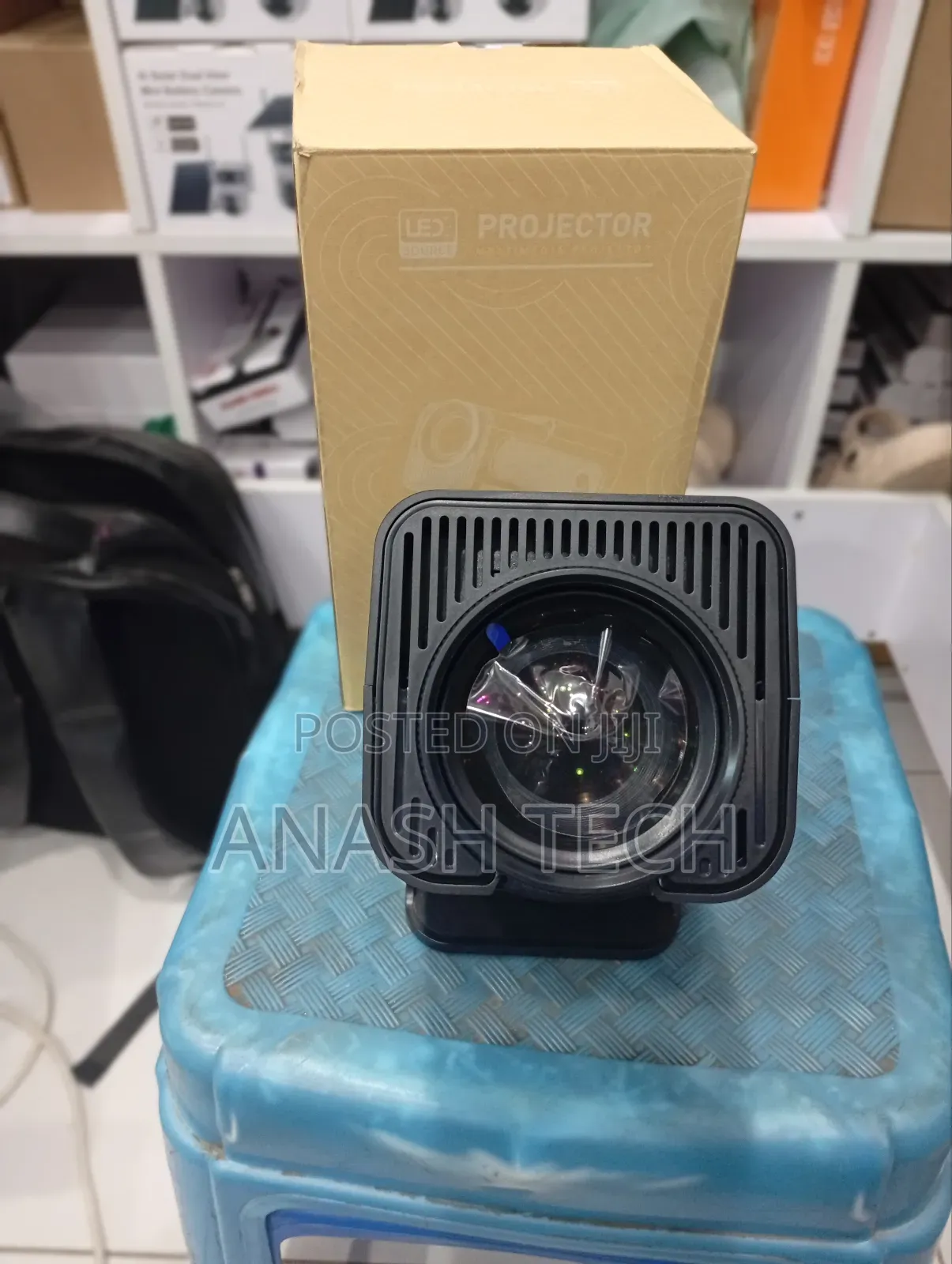 Mini-Hy320 Android 13 Projector 1920 X 1080