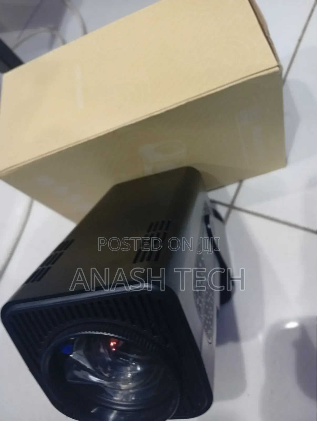 Projector Hy320 1gb 8gb