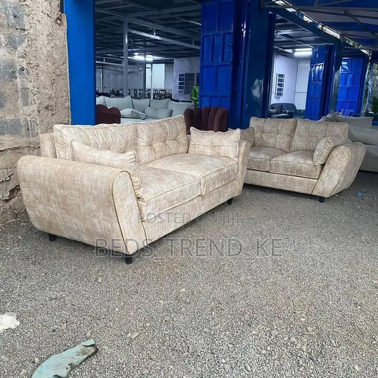 Seamless Butterfly Sofa 5 Seater