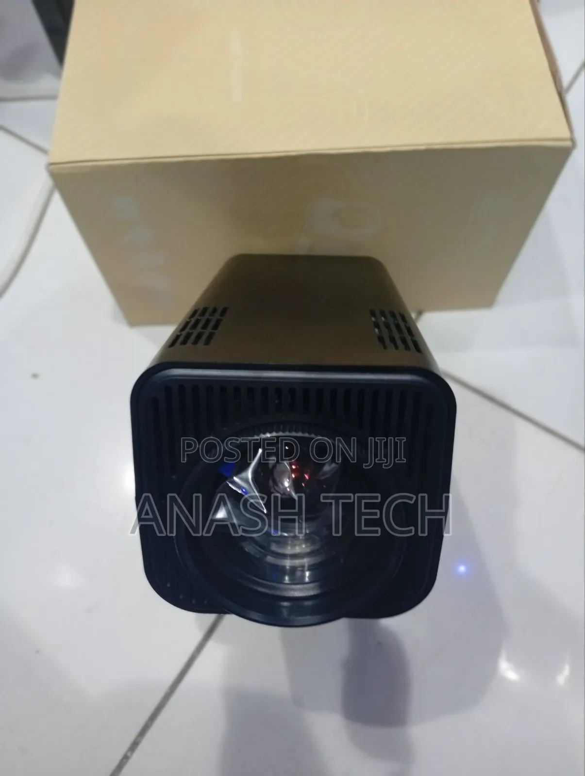 Hy320 Portable Auto Keystone Projector – FHD 1080p