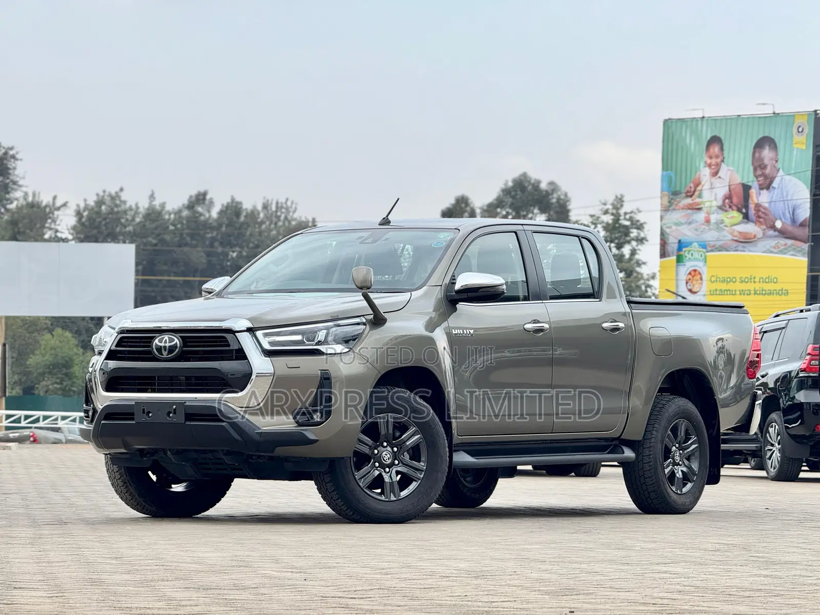 Toyota Hilux 2020 Beige