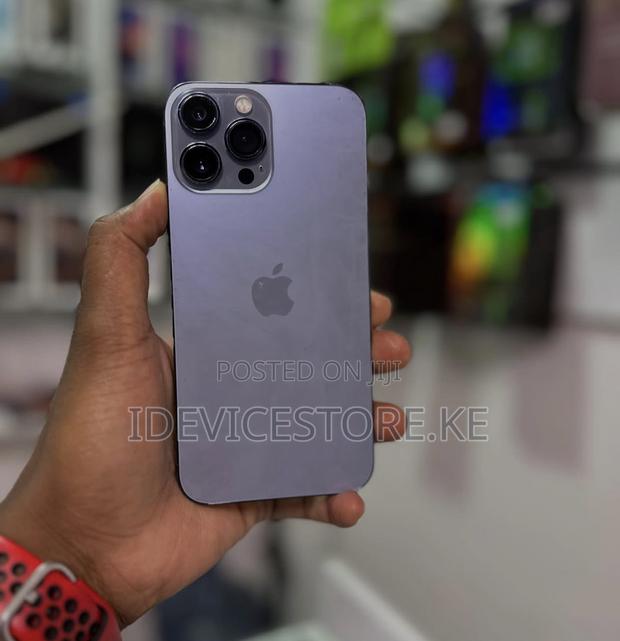 Apple iPhone 13 Pro Max 128 GB Gray - main view