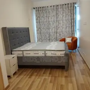 Roomy 5 by 6 Ft Bed With Side Drawers