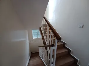 4bdrm Townhouse / Terrace in Thogoto for rent