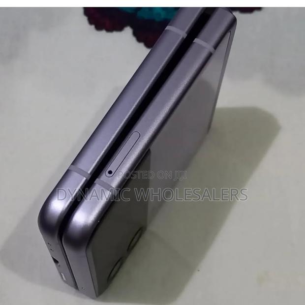 Samsung Galaxy Z Fold 3 512 GB - thumbnail 3